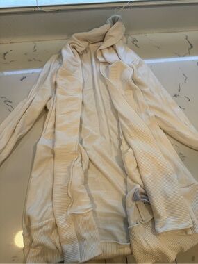 Beyond Yoga Ivory Open-Front Sweater Vest